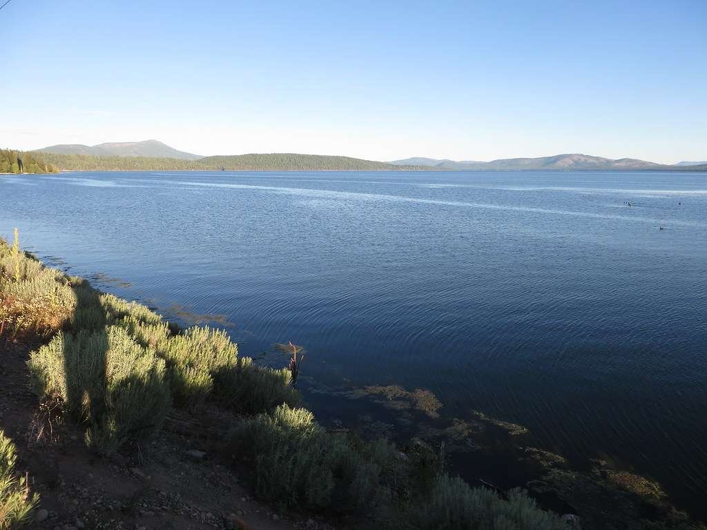 Lakes in California