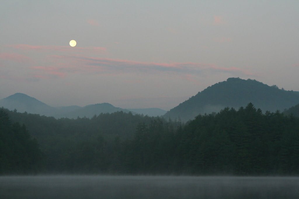 most beautiful lake in us